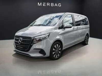 Gebraucht Mercedes V220 Style 163 PS (119 kW) 2025 Alpingrau Van / Kleinbus