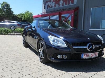 Gebraucht Mercedes SLK200 AMG 184 PS (135 kW) 2012 Blau Cabrio