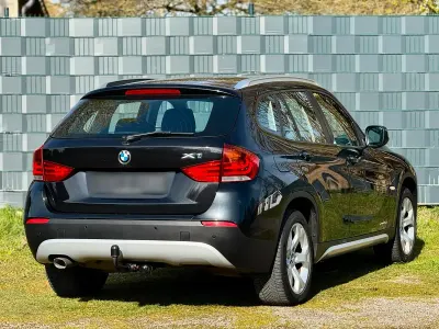 Second-hand BMW X1 177 CP (130 kW) 2010 Negru SUV