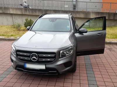 Gebraucht Mercedes GLB200 150 PS (110 kW) 2020 Grau SUV