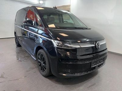 Second-hand VW T7 Style 150 CP (110 kW) 2025 Negru Van