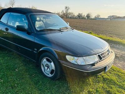 Second-hand Saab 900 Cabriolet 150 CP (110 kW) 1997 Negru Cabrio