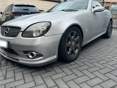 Gebraucht Mercedes SLK200 163 PS (119 kW) 2001 Silber Cabrio