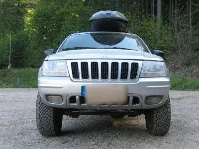 Occasion Jeep Cherokee 163 PK (119 kW) 2003 Zilver SUV
