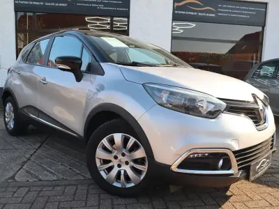 Używany Renault Captur Dynamique 120 KM (88 kW) 2014 Srebrny SUV