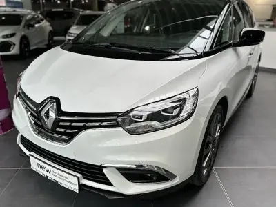 Gebraucht Renault Grand Scénic IV 158 PS (116 kW) 2022 Weiß Van / Kleinbus