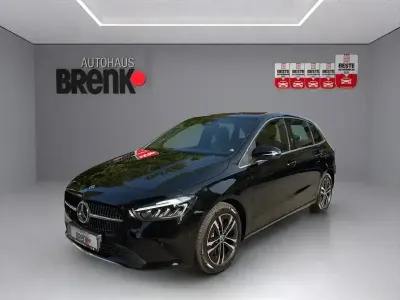 Nuova Mercedes B180 136 CV (100 kW) 2025 Nero Monovolume