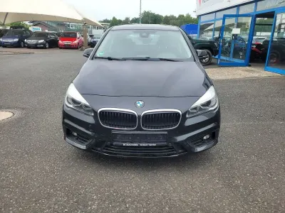 Gebraucht BMW 218 Active Tourer 136 PS (100 kW) 2015 Schwarz Van / Kleinbus