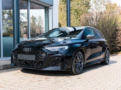 Gebraucht Audi RS3 Sport 400 PS (294 kW) 2025 Pantherschwarz perleffekt Limousine