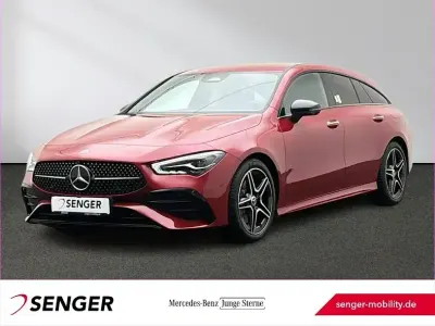 Używany Mercedes CLA200 Shooting Brake Premium 163 KM (119 kW) 2025 Czerwony Kombi