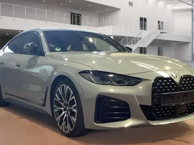 Gebraucht BMW 440 Shadowline 374 PS (275 kW) 2023 Brooklyn grau metallic Limousine