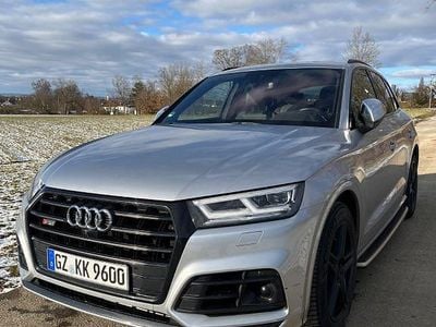 Grau Gebraucht 2020 Audi SQ5 Advanced SUV | 26.400 € (Guter Preis)