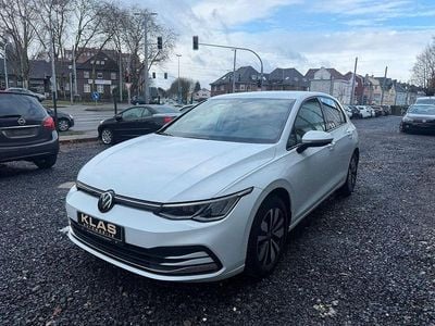 Gebraucht VW Golf VIII Move 150 PS (110 kW) 2024 Weiß Limousine