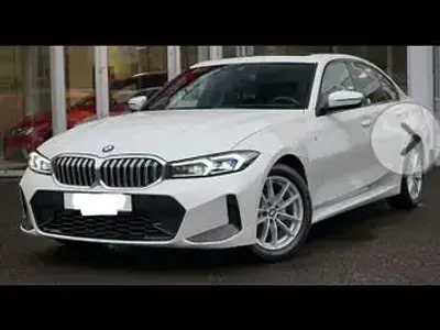 Gebraucht BMW 320 M Sport 184 PS (135 kW) 2023 Weiß Limousine