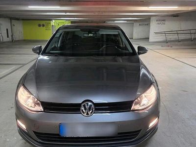 Gebraucht VW Golf VII 85 PS (62 kW) 2014 Grau Limousine
