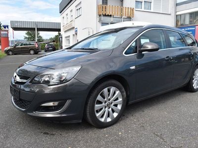 gebraucht Opel Astra 1.6 CDTI Sports Tourer Exklusiv