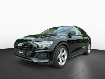 Gebraucht Audi Q8 Comfort 286 PS (210 kW) 2023 Schwarz (schwarz) SUV