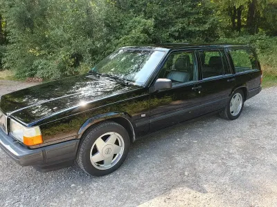 Gebraucht Volvo 740 111 PS (81 kW) 1991 Schwarz Kombi