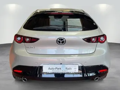 Neu Mazda 3 Homura-Line 140 PS (102 kW) 2026 Beige Limousine