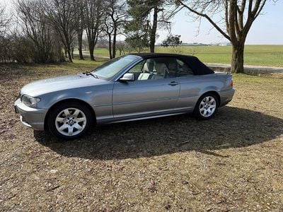Gebraucht BMW 325 192 PS (141 kW) 2003 Silber Cabrio