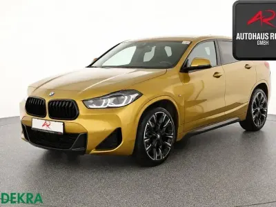 Gebraucht BMW X2 M Sport 136 PS (100 kW) 2023 Galvanic gold SUV