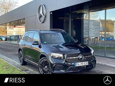Gebraucht Mercedes GLB220 AMG 190 PS (139 kW) 2025 Metalliclack kosmosschwarz SUV