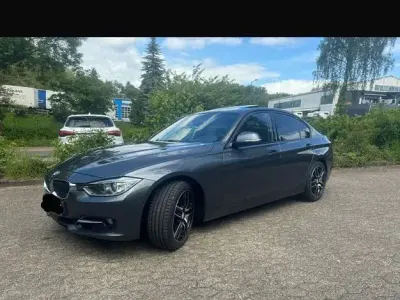 Gebraucht BMW 335 Sport Line 313 PS (230 kW) 2014 Grau Limousine