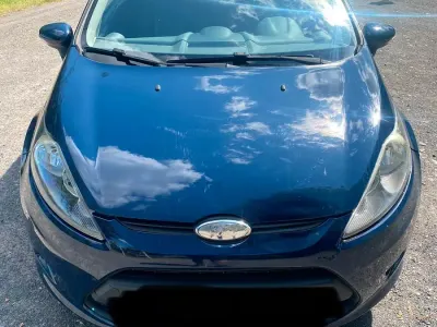 Gebraucht Ford Fiesta 60 PS (44 kW) 2009 Blau Kleinwagen