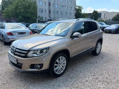 Gebraucht VW Tiguan Sportline 122 PS (89 kW) 2011 Beige SUV