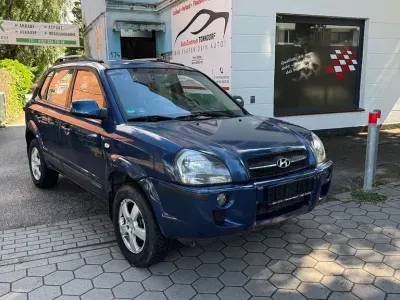Gebraucht Hyundai Tucson GLS 141 PS (103 kW) 2006 Blau SUV