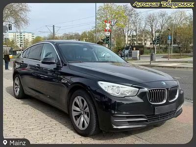 Gebraucht BMW 520 Gran Turismo 185 PS (136 kW) 2016 Schwarz (black sapphire metallic) Limousine