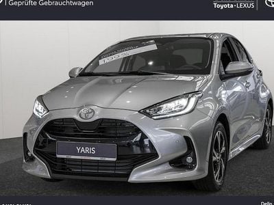 Gebraucht Toyota Yaris Hybrid 116 PS (85 kW) 2025 Silber Limousine