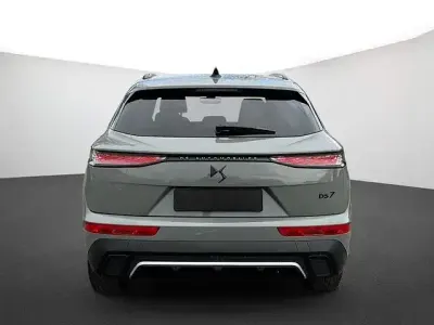 Gebraucht DS Automobiles DS7 Crossback Performance Line Plus 131 PS (96 kW) 2024 Lacquered grey (metallic) SUV