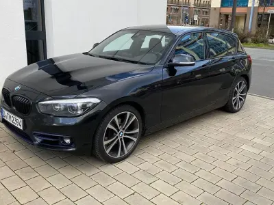 Gebraucht BMW 120 Sport Line 184 PS (135 kW) 2018 Schwarz Kleinwagen