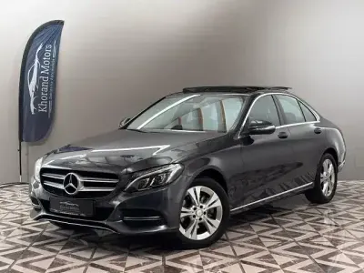 Gebraucht Mercedes C200 184 PS (135 kW) 2014 Grau Limousine