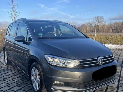 Gebraucht VW Touran Highline 190 PS (139 kW) 2017 Van / Kleinbus