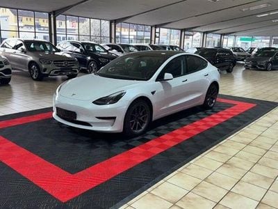 Gebraucht Tesla Model 3 80 kW (110 PS) 2022 Weiss Limousine