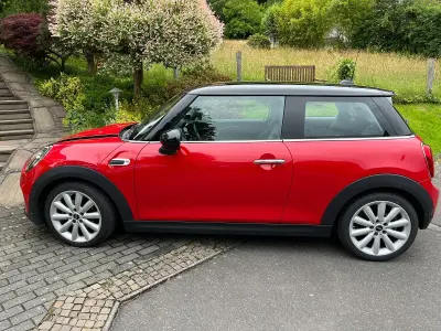 Gebraucht Mini Cooper Chili 136 PS (100 kW) 2019 Rot Kleinwagen