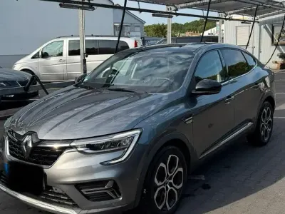 Gebraucht Renault Arkana Intens 140 PS (102 kW) 2021 Grau SUV