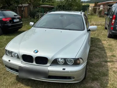 Gebraucht BMW 525 192 PS (141 kW) 2002 Silber Kombi