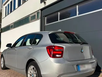 Gebraucht BMW 116 116 PS (85 kW) 2015 Silber Kleinwagen