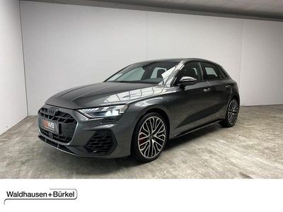 Daytonagrau perleffekt Gebraucht 2024 Audi S3 Ambiente Limousine | 44.950 € (Guter Preis)