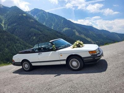 Second-hand Saab 900 Cabriolet 140 CP (102 kW) 1992 Alb Cabrio