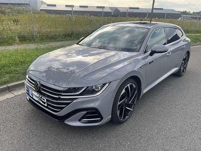 Second-hand VW Arteon R-line 280 CP (205 kW) 2023 Gri Break