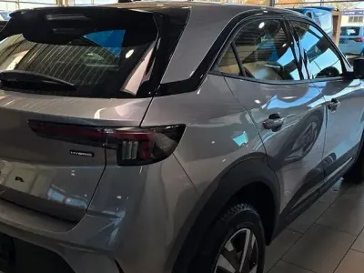 Second-hand Opel Mokka Edition 136 CP (100 kW) 2025 Argintiu SUV