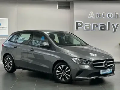 Gebraucht Mercedes B200 Business 150 PS (110 kW) 2020 Grau Van / Kleinbus