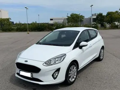 Gebraucht Ford Fiesta Cool & Connect 101 PS (74 kW) 2019 Weiß Kleinwagen