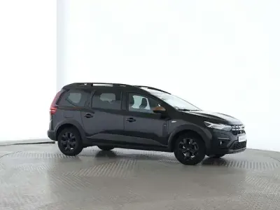 Gebraucht Dacia Jogger Extreme 110 PS (80 kW) 2024 Perlmuttschwarz Van / Kleinbus
