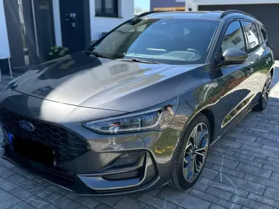 Gebraucht Ford Focus ST-Line X 116 PS (85 kW) 2023 Grau Kombi