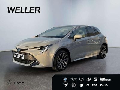 Grau Gebraucht 2022 Toyota Corolla Team Limousine | 22.280 € (Fairer Preis)